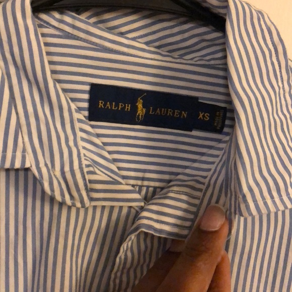 Long Sleeve button up - Picture 2 of 2